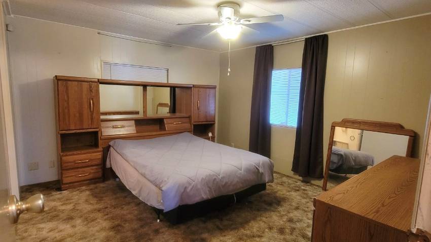 203 Rainbow Lane West a Dundee, FL Mobile or Manufactured Home for Sale